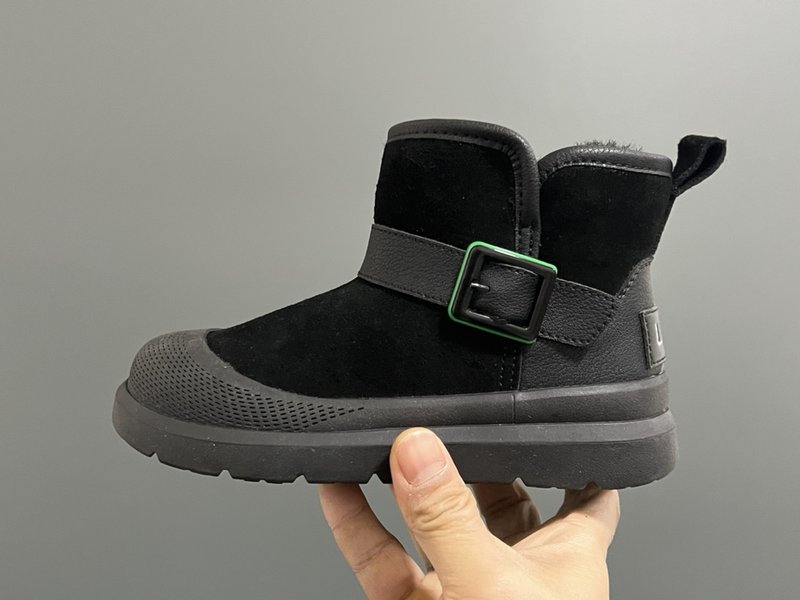 UGG 카클 퍼 아동 미들 부츠 001-284668