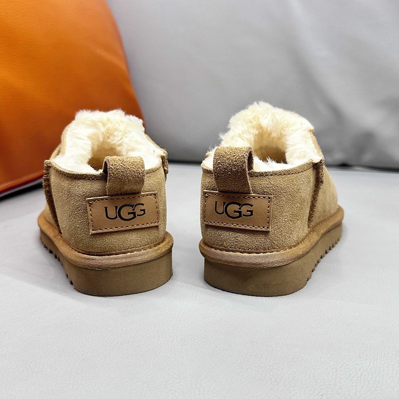UGG 전소연 동일모델 초미니 방한부츠 001-284673