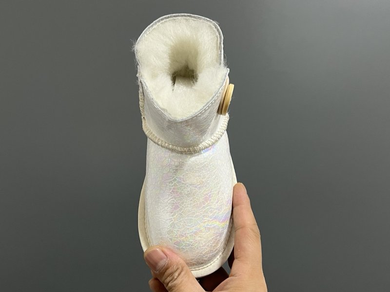 UGG 방수 레이저 아동 미들부츠 001-284677