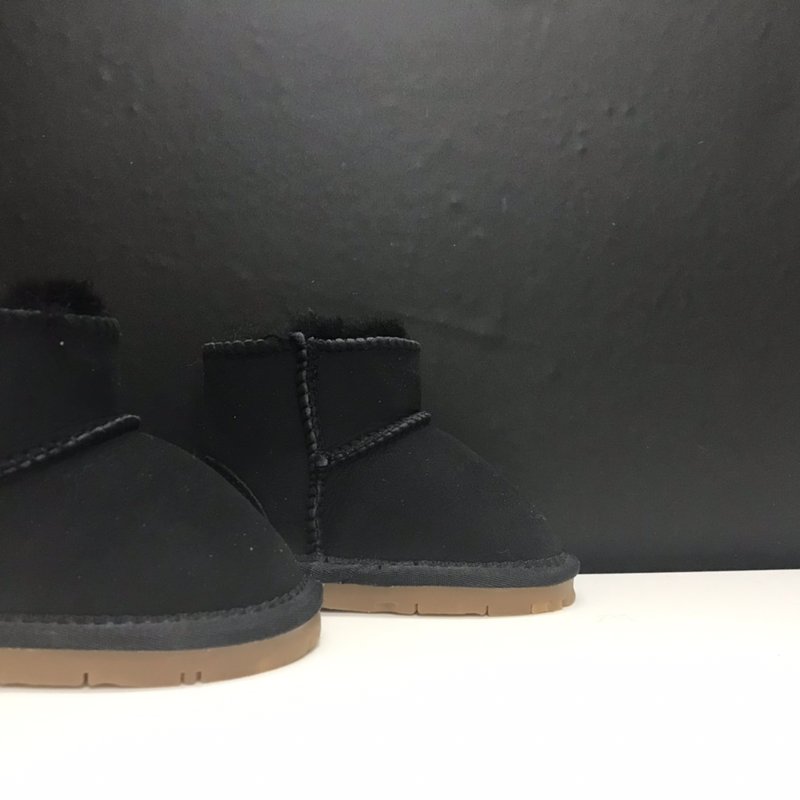 UGG 아동용 벨크로 스노우부츠 001-284679