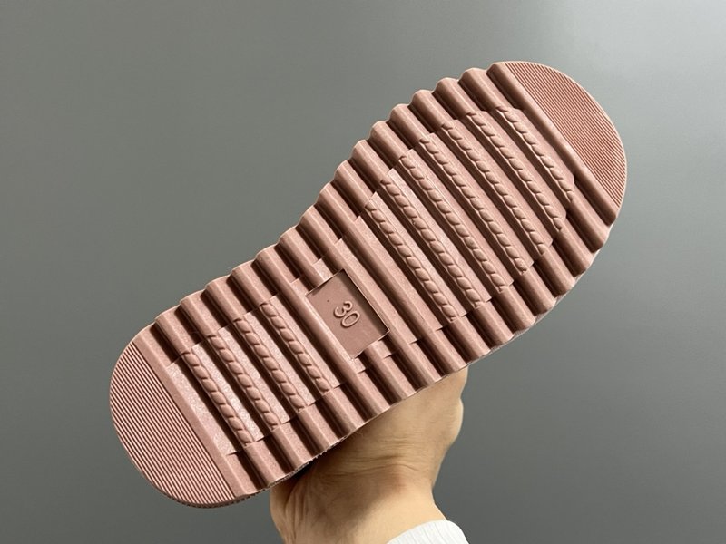 UGG 구찌 LV 콜라보 아동 스노우부츠 001-284698
