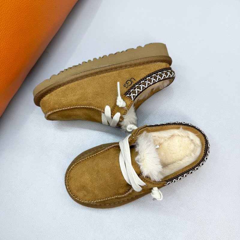 UGG 아동 포근한 털안감 뮬 슬리퍼 001-284710