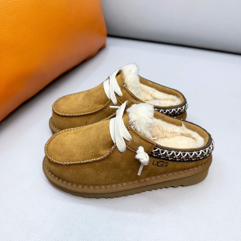 UGG 아동 포근한 털안감 뮬 슬리퍼 001-284710