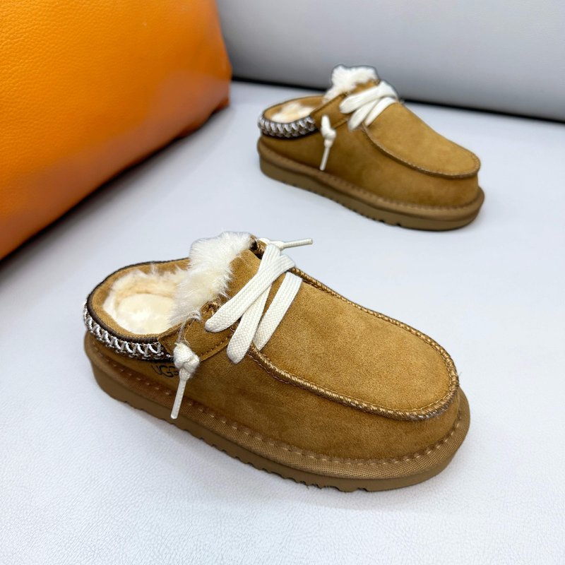 UGG 아동 포근한 털안감 뮬 슬리퍼 001-284710