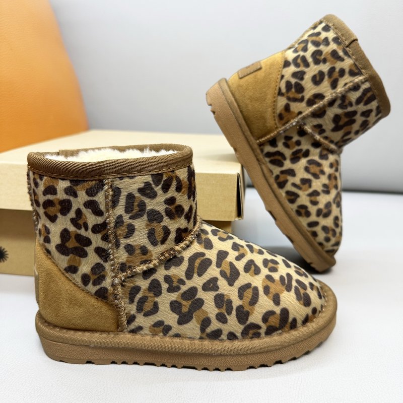UGG 아동 로우부츠 스노우부츠 원터치 001-284711
