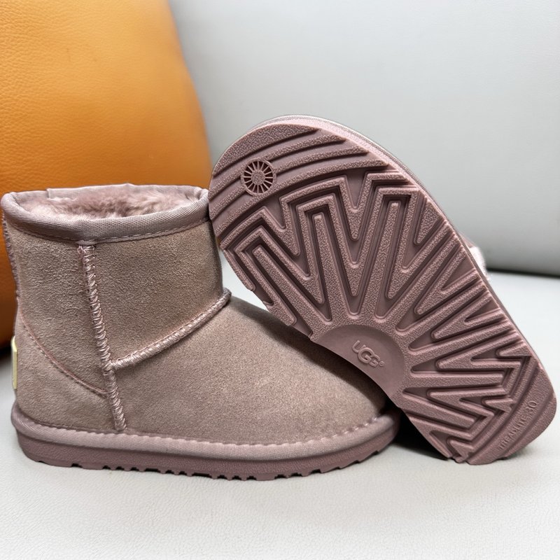 UGG 키즈 로우 부츠 001-284712