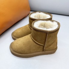 UGG 로우탑 스노우 부츠 키즈 001-284714
