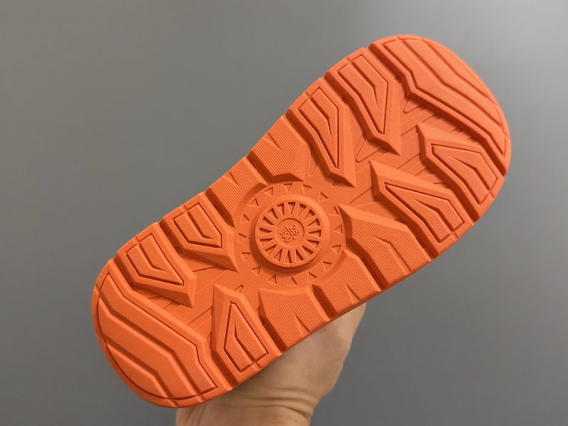 UGG 아동 지퍼 스노우부츠 001-284715
