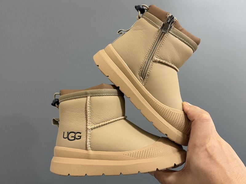 UGG 아동 지퍼 하이탑 스노우부츠 001-284716