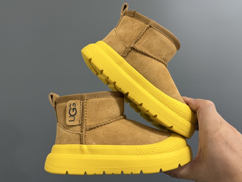 UGG 타즈먼 미드컷 아동 스노우부츠 001-284719