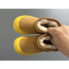 UGG 타즈먼 미드컷 아동 스노우부츠 001-284719
