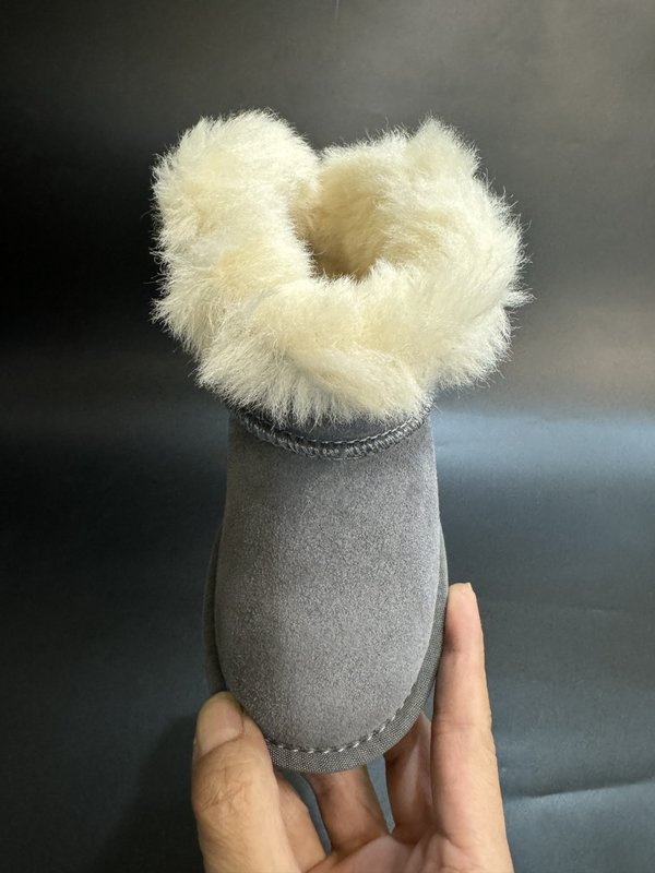 UGG 타슬린 민족풍 아동 중통 스노우부츠 001-284728