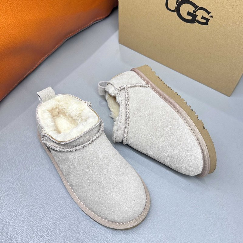 UGG 전소연 동일 초미니 마린 부츠 001-284732