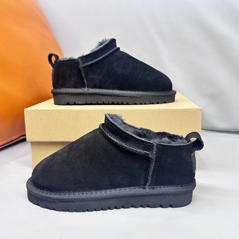UGG 전소연 동일모델 초미니 패밀리 눈신발 001-284733