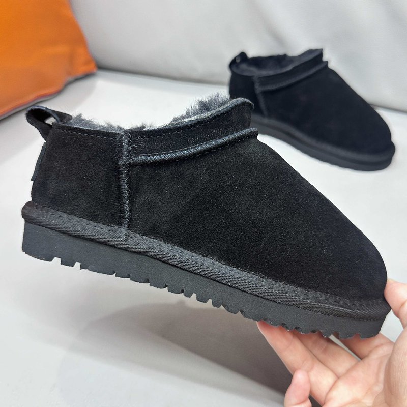 UGG 전소연 동일모델 초미니 패밀리 눈신발 001-284733