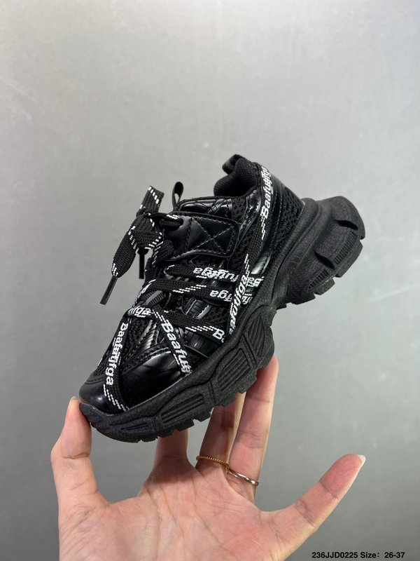 발렌시아가 × 아디다스 Campus Oos BETA 로 001-284757