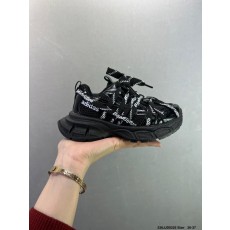 발렌시아가 × 아디다스 Campus Oos BETA 로 001-284757