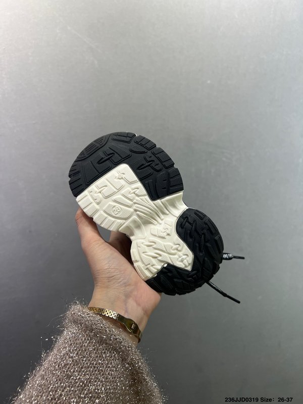 뉴발란스 아동화 레트로 운동화 001-284777