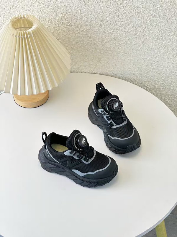 뉴발란스 Fresh Foam X Hierro v9 아동 001-284789