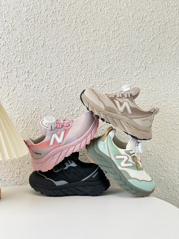 뉴발란스 Fresh Foam X Hierro v9 아동 001-284789