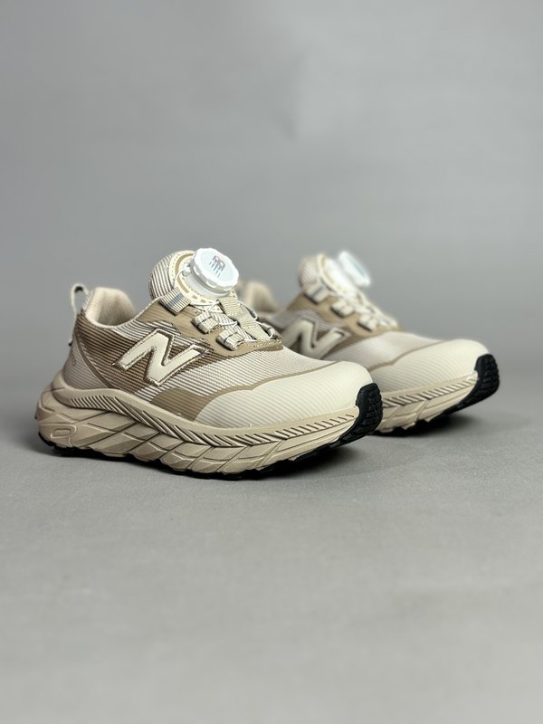 뉴발란스 키즈 Hierro v9 트레일 러닝화 001-284790