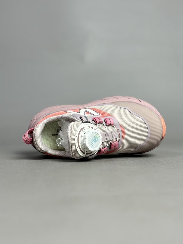뉴발란스 Fresh Foam X Hierro v9 아동 001-284792