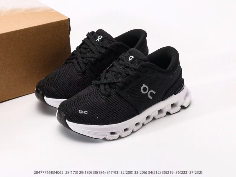 온 러닝 Cloud X 4 키즈 러닝화 001-284959