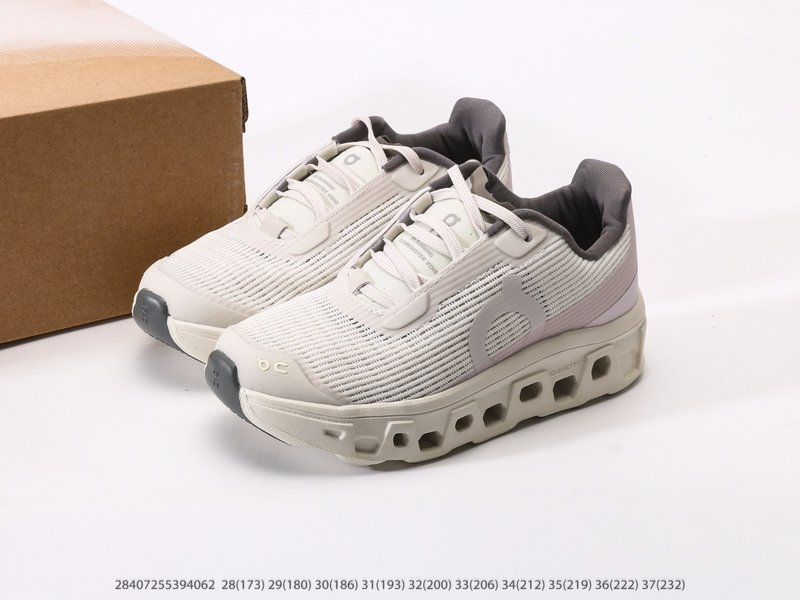 온러닝 Cloud6 Coast 로우탑 경량 편안한 멀티 001-284975