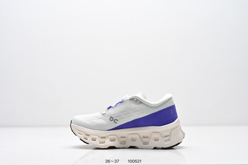 온러닝 Cloudmonster 3 Hyper 쿠셔닝 러 001-285002