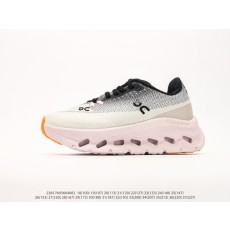 온 클라우드틸트 경량 운동화 001-285023