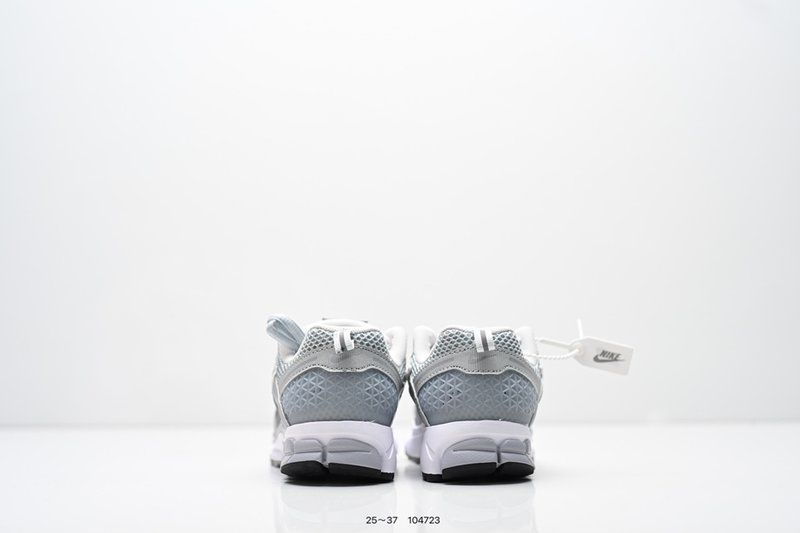 나이키 Zoom Vomero 5 아동화 레트로 러닝화 001-285159