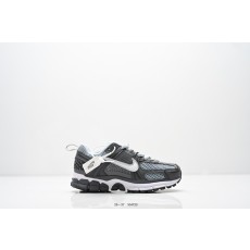 나이키 Zoom Vomero 5 레트로 러닝화 키즈 001-285160