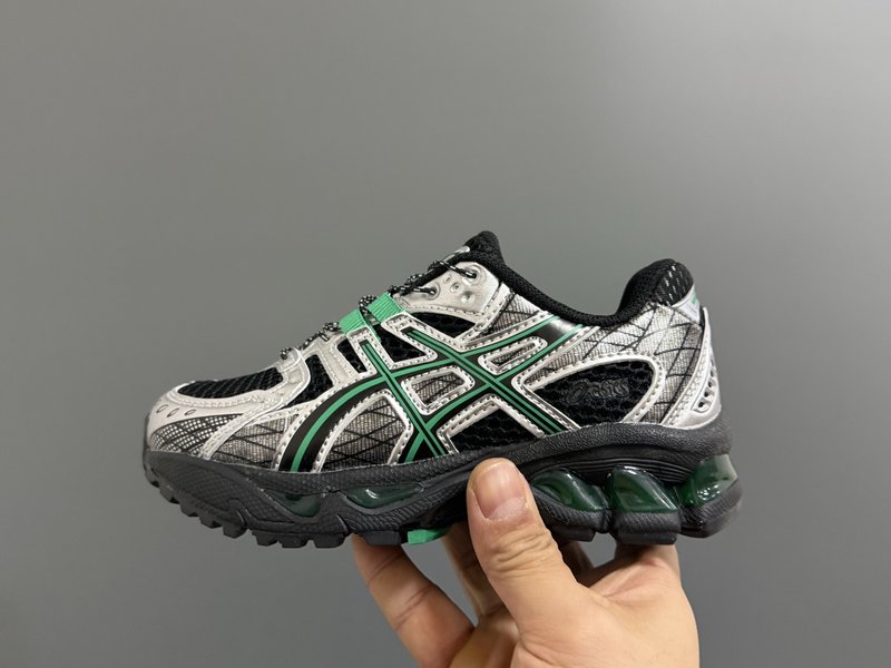 아식스 Gel-NIMBUS 아동 운동화 001-285280