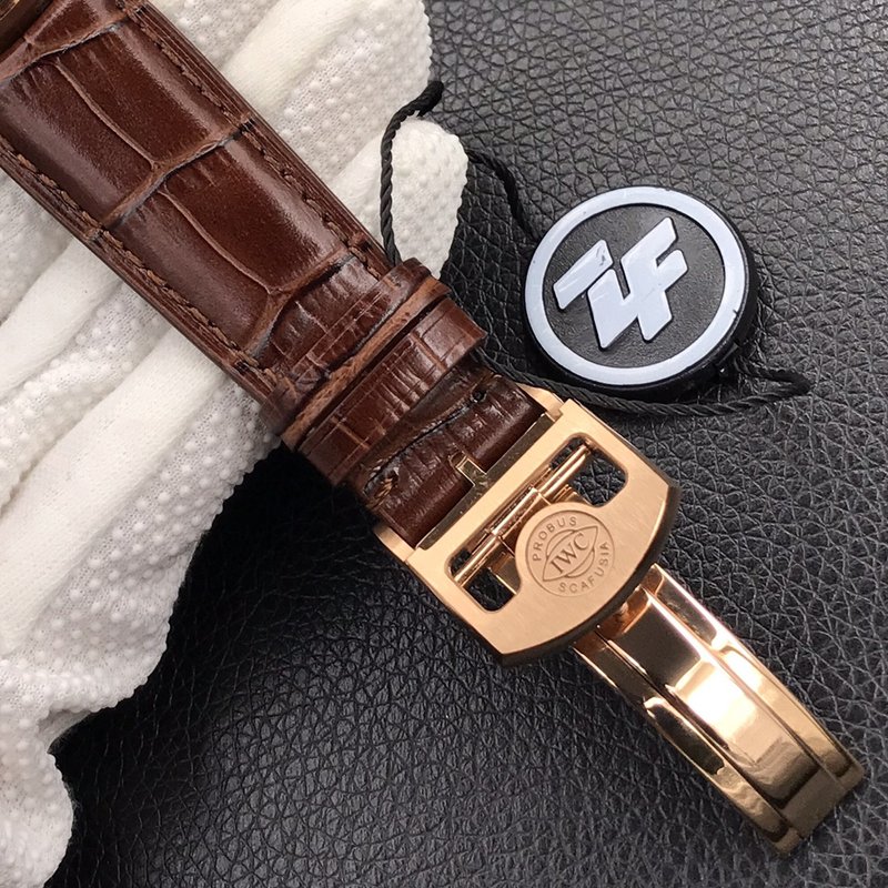 IWC 포르투기저 7일 V5판 42mm 오토매틱 시계 001-285423