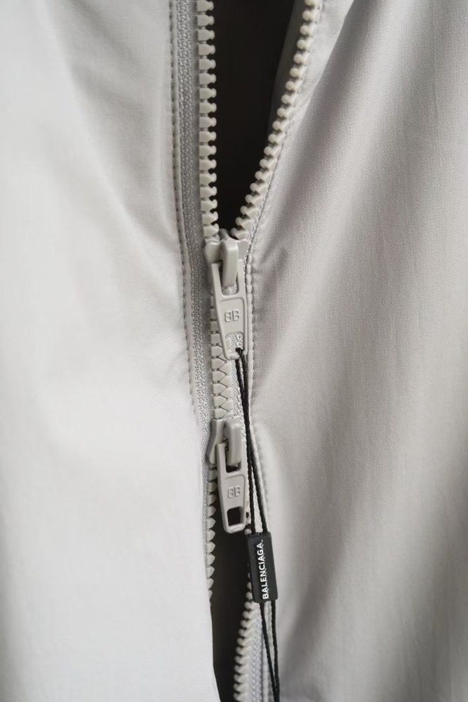 발렌시아가 누빔 자켓 001-286052