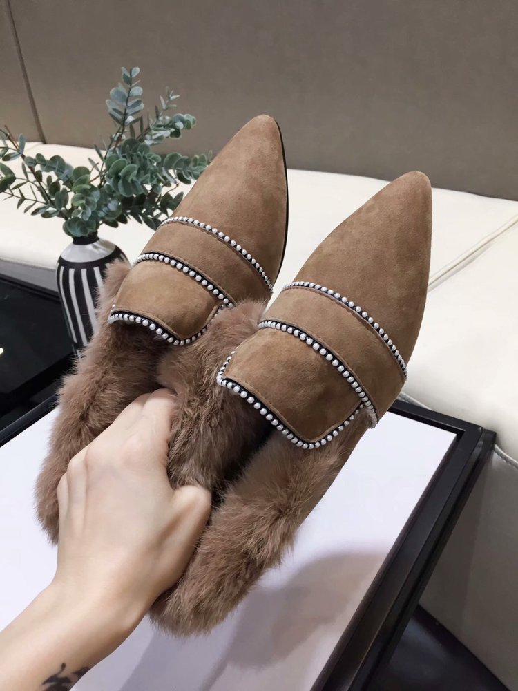 DKUGG 뾰족한 털신발 001-286156