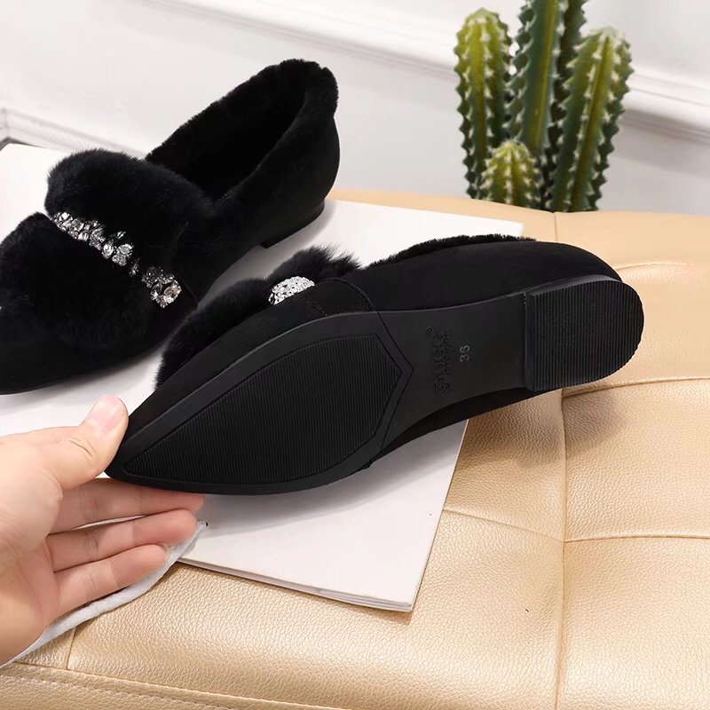 UGG 클래식 비버 털 크리스탈 장식 플랫 여성화 001-286160