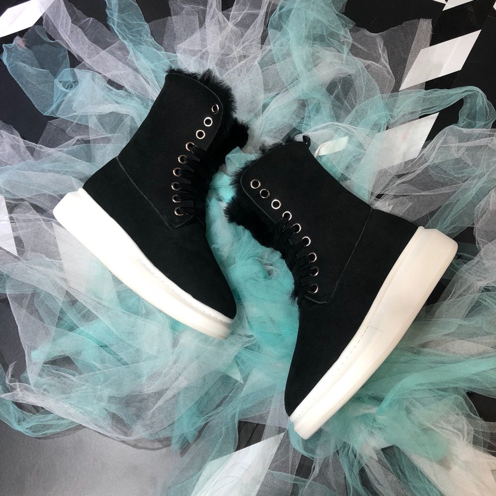 UGG 클래식 업그레이드 스노우부츠 001-286167