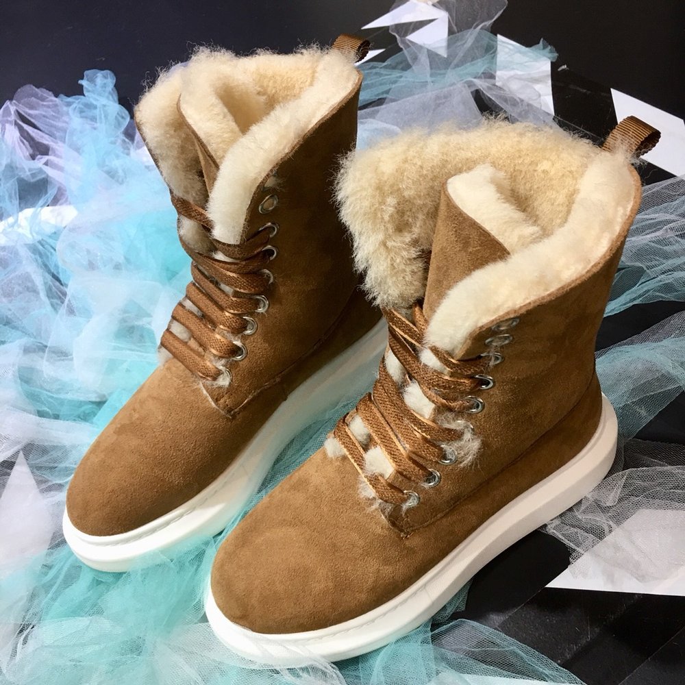 UGG 클래식 스노우부츠 업그레이드 버전 001-286169