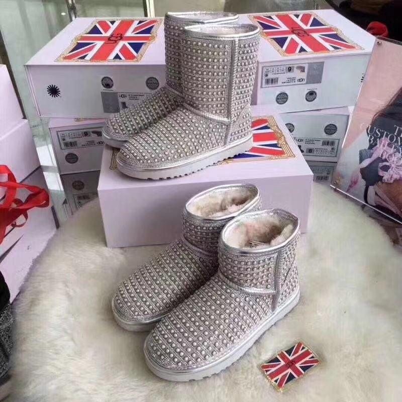 UGG 진주 라인석 양털 스노우부츠 001-286178