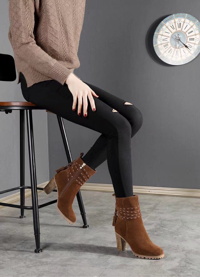 UGG 여성 부츠 힐 8.5cm 마크 라인 양모 원피 001-286192
