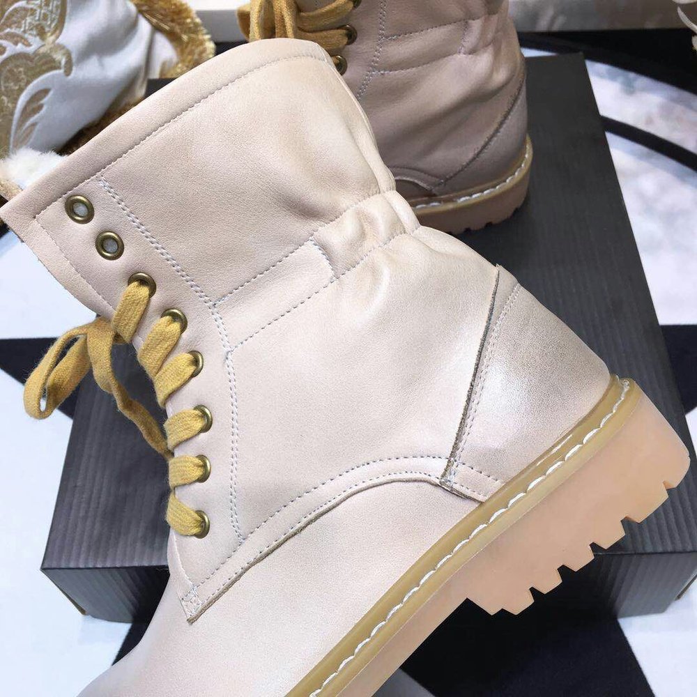 UGG 클래식 업그레이드 여성 부츠 2.0버전 001-286205