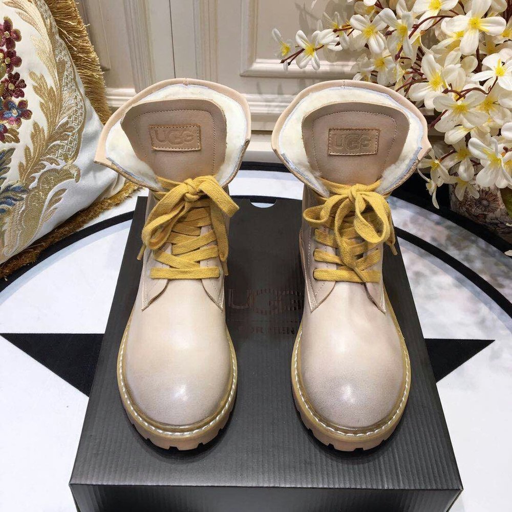 UGG 클래식 업그레이드 여성 부츠 2.0버전 001-286205