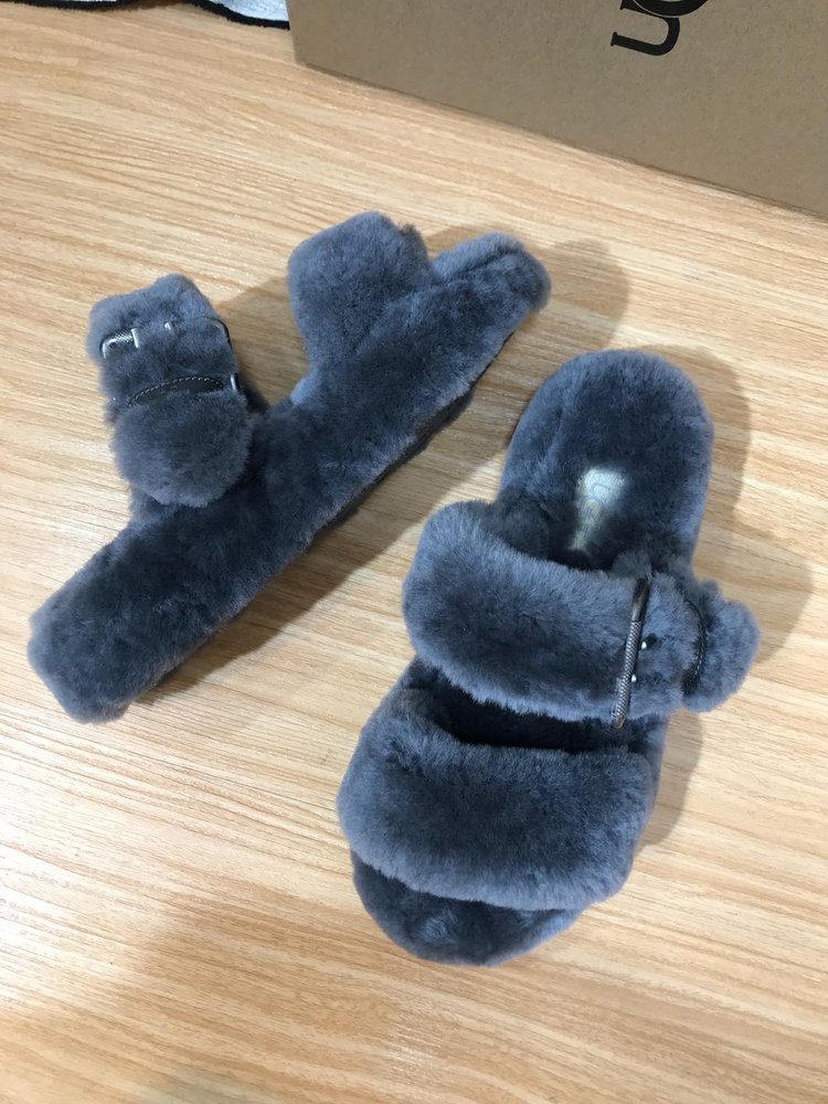 UGG 클래식 스노우 부츠 001-286215