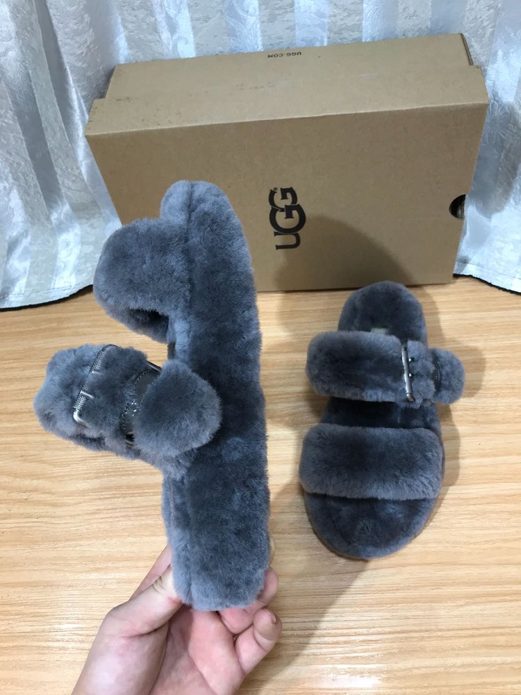 UGG 클래식 스노우 부츠 001-286215