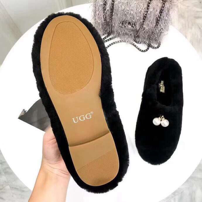 UGG 양모 일체형 여성 로퍼 001-286222