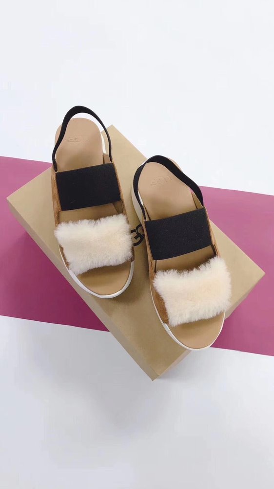 UGG 여성 두꺼운 굽 샌들 001-286224