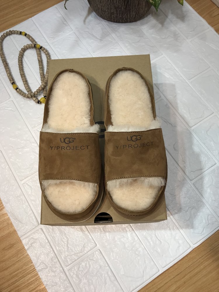 UGG 협업 겨울 실내 슬리퍼 양털 원피 001-286228