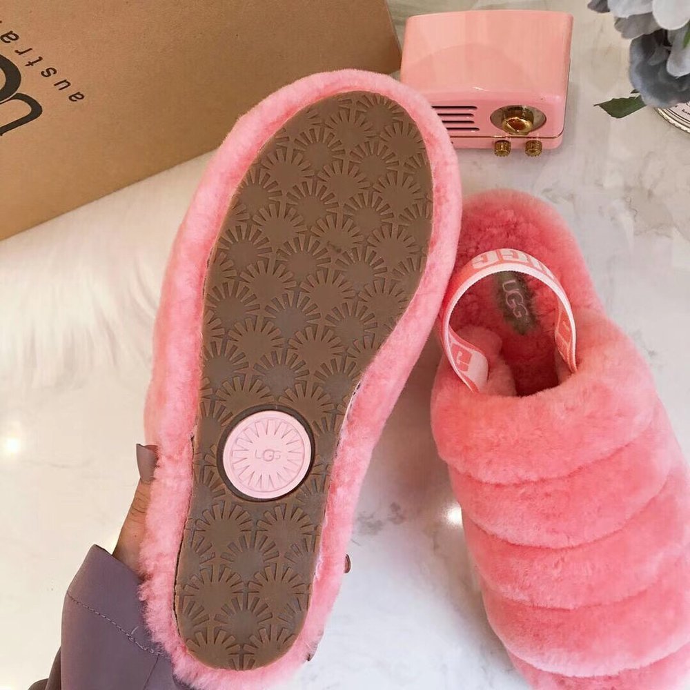 UGG 양갈래 코코넛 퍼 슬리퍼 001-286229