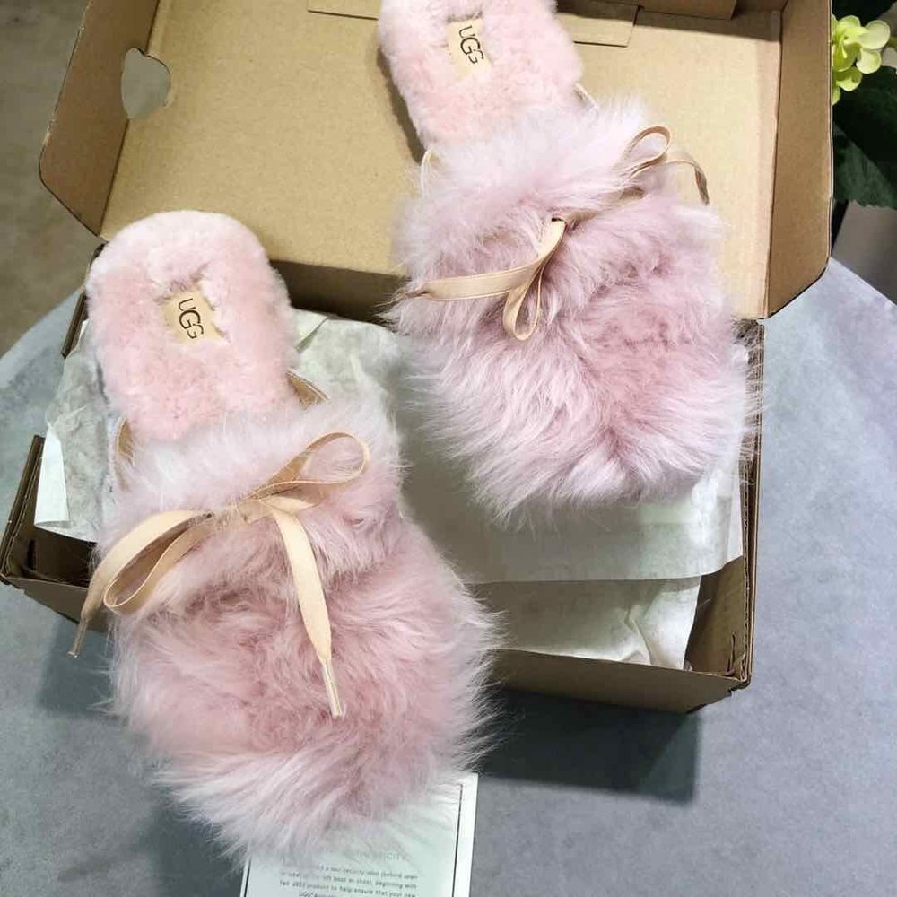 UGG 샤언 털 슬리퍼 (털실내화) 001-286236